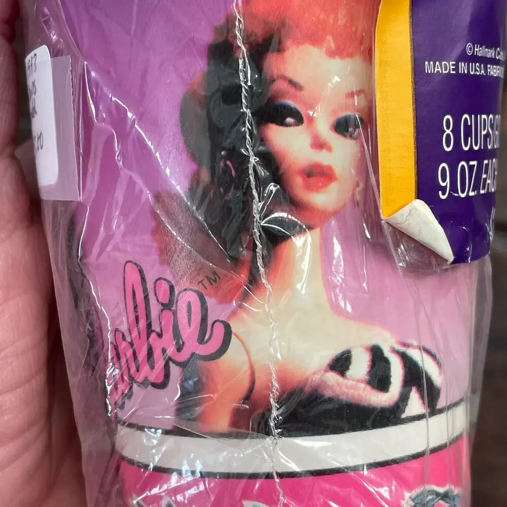 Vintage Ponytail Barbie Paper Cups 1993 Child Party Total of 16 New Old Stock